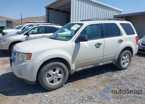 2011 Ford Escape Xlt из США, поврежденный, VIN 1FMCU9DGXBKA93027